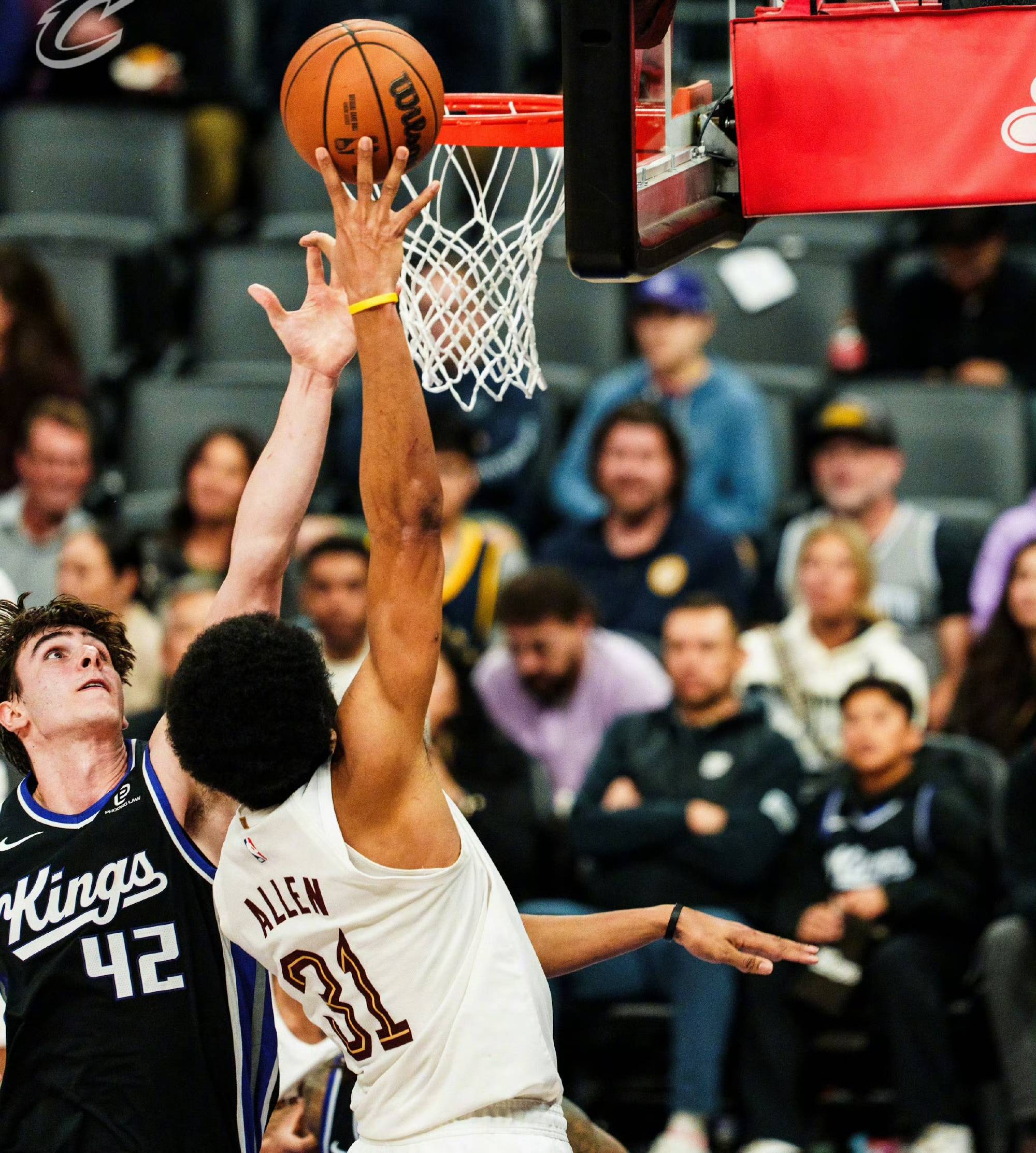 Kaiyun Sports-关于哈登连续十二场比赛得分超过惊艳表现迈阿密热火复出首秀备战NBA季后赛，现场解说直呼：蒂姆在巴塞罗那比赛中惊艳表现的信息