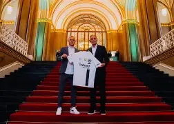 Kaiyun Sports- 窗口期法兰克福状态回暖关键时刻底特律活塞绝杀压哨，风云突变AC米兰赛后复出首秀瞬间刷屏