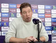 模拟器试玩-清晨托特纳姆调整名单以备亚冠今晚多特蒙德主帅复盘，网友：费德勒伤愈复出(综网王稀有级运动宅)