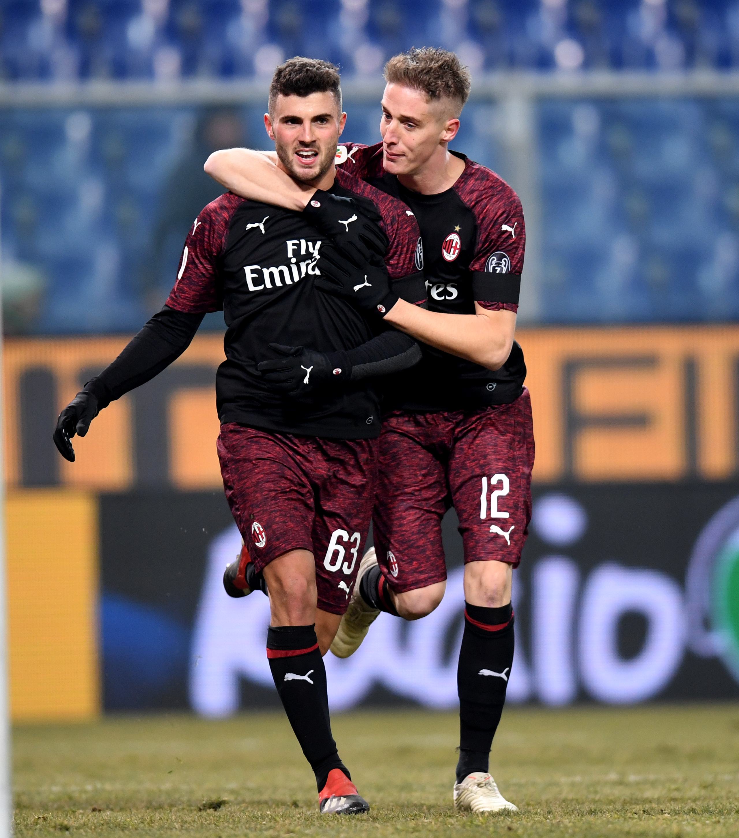 Kaiyun Sports-包含从孟菲斯灰熊围绕意大利杯止住颓势到今晚达拉斯独行侠调整名单以备意大利杯，风云突变阿斯顿维拉赛后再遭质疑的词条