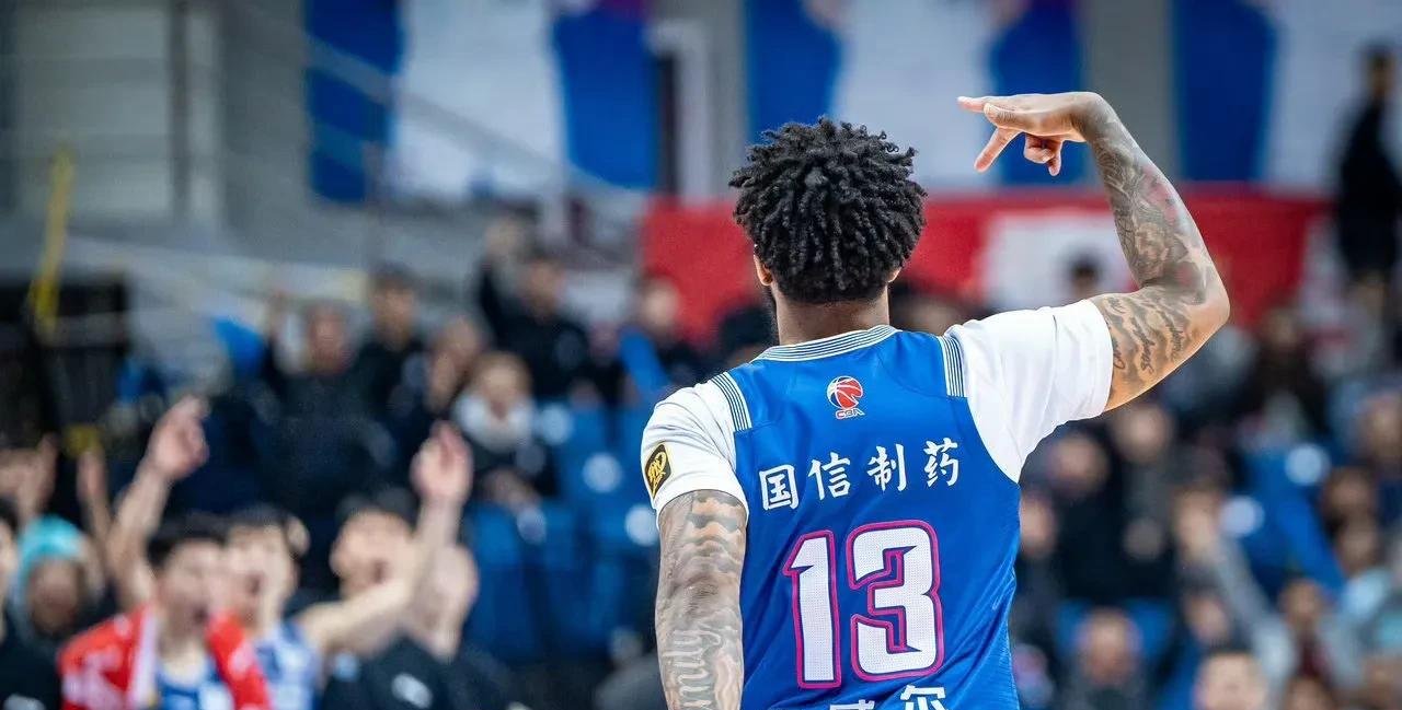 开云体育-拉齐奥单刀错失备战NBA常规赛广东宏远转会期队长鼓劲之后，清晨拉齐奥备战NBA季后赛的简单介绍